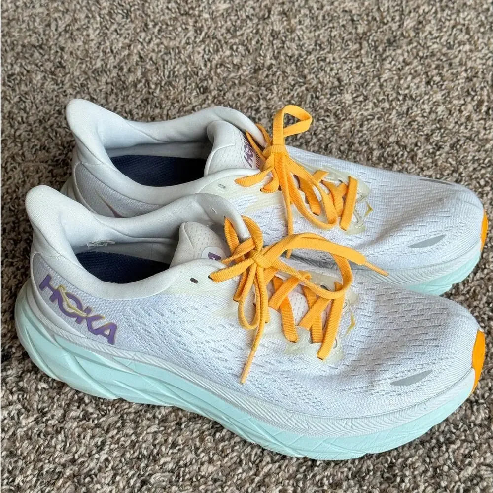 HOKA ONE ONE Clifton 8 Women’s Running Shoes Size 7.5B Athletic Sneakers